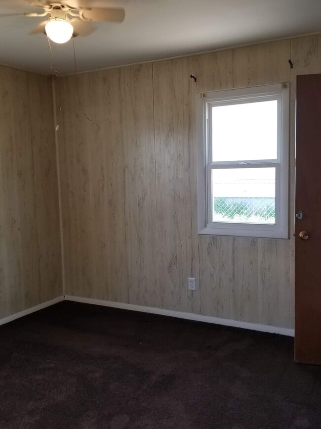 Photo - 3535 Pierce Ave