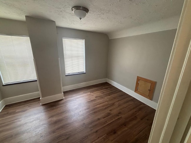 Photo - 2-Bedroom Apartment Available