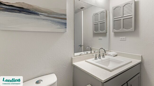 Photo - 1071 Clayton Ln Unidad M1012.1407619