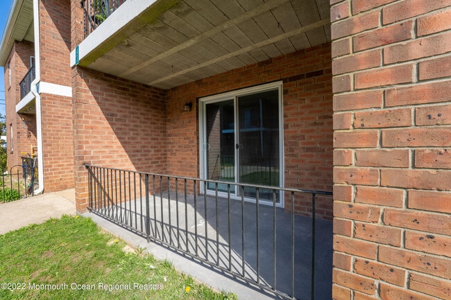 Photo - 199 West End Ave Unidad BLDG 1 - Apt 1