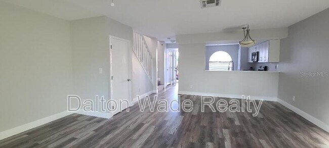 Photo - 1517 Chateaux De Ville Ct