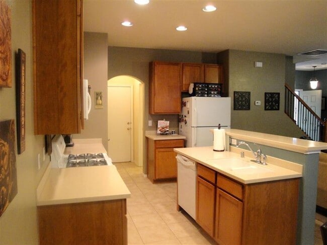 Photo - 12504 Woodland Ave NE