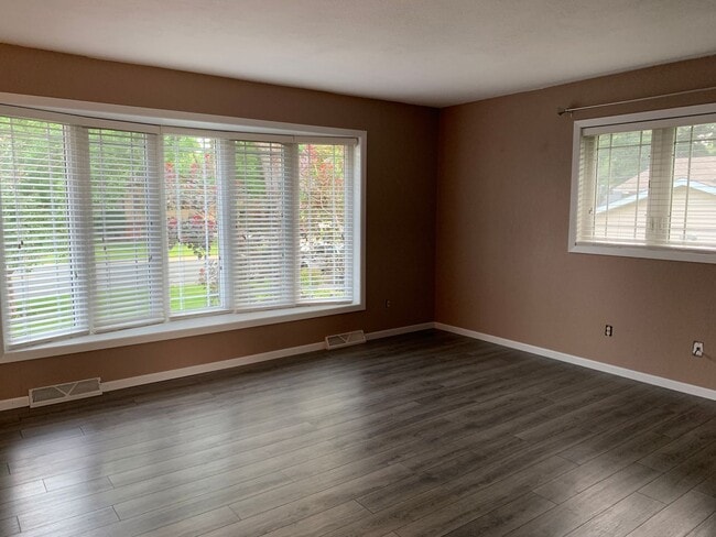 Photo - Beautifully Landscaped Split-Level Home