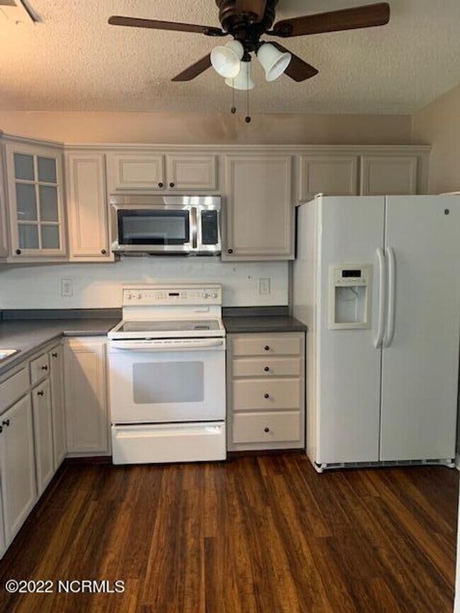 1302 Kevin Ct