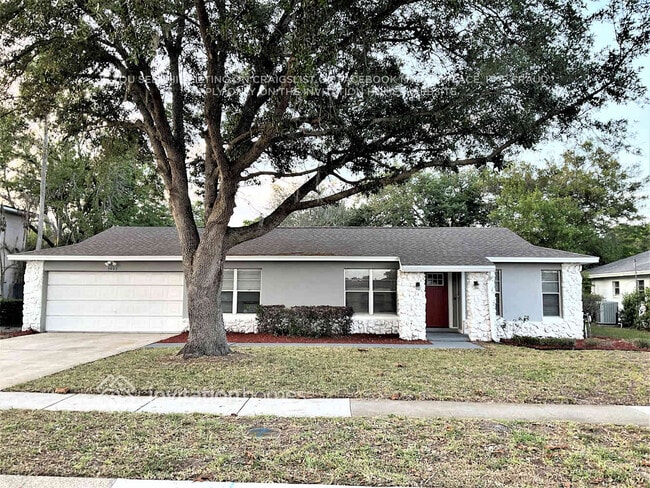 Building Photo - 5403 Myrica Rd