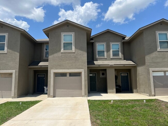 Photo - 6515 Marcel Wy