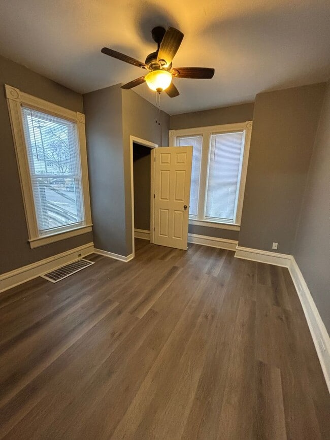 Photo - 810 Cameron Ave Unit 812 Cameron Ave