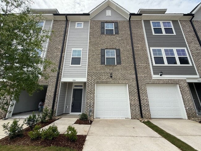 Stunning New Construction 3BD, 3.5BA Fuqua... - Stunning New Construction 3BD, 3.5BA Fuqua... Townhome