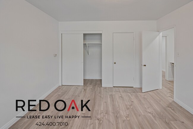 Photo - 7528 Norton Ave Unidad 4