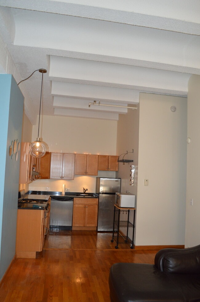 Photo - 12 Stoneholm St Unit 401
