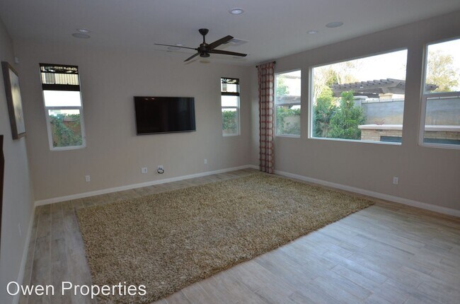 Photo - 4 br, 3 bath House - 1005 Sea Glass Way