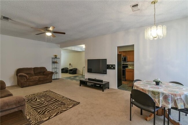 Photo - Ready to Move in... Do not miss this house...