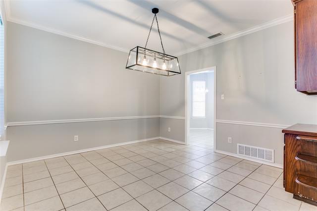 Photo - 2930 Willow Creek Dr