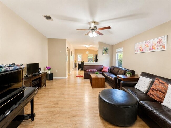 Photo - 12604 Paloma Blanca Way