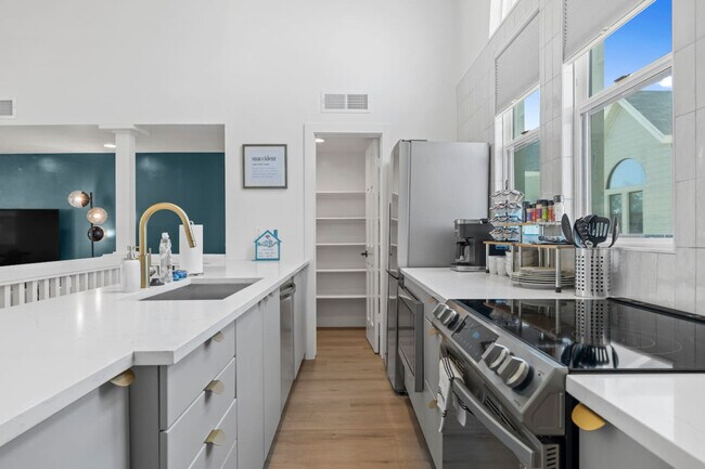 Photo - 4637 N 8th Pl Unit ID1366952P