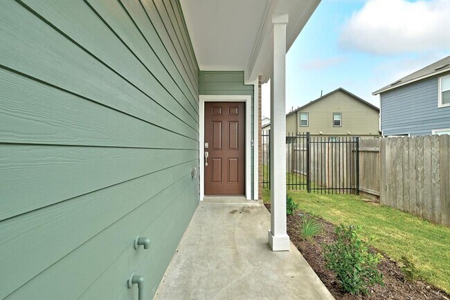 Photo - 7312 Spotted Leaf Wy