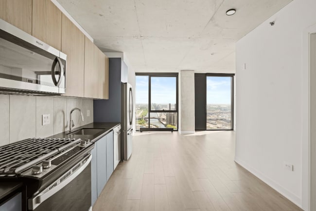 Photo - 232 W Polk St