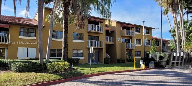 Building Photo - 15650 SW 80th St Unit F-208