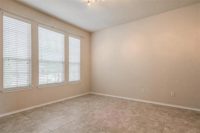 Photo - 10128 Horseshoe Ln