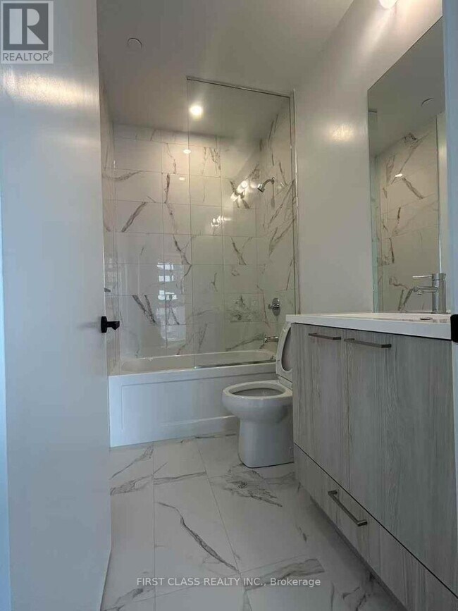 Photo - 225 Commerce St Unité 3615