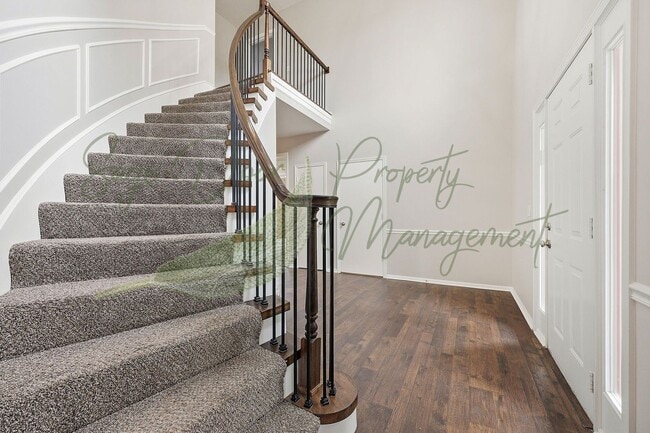 Photo - BEAUTIFUL HOME AVAILABLE NOW!!