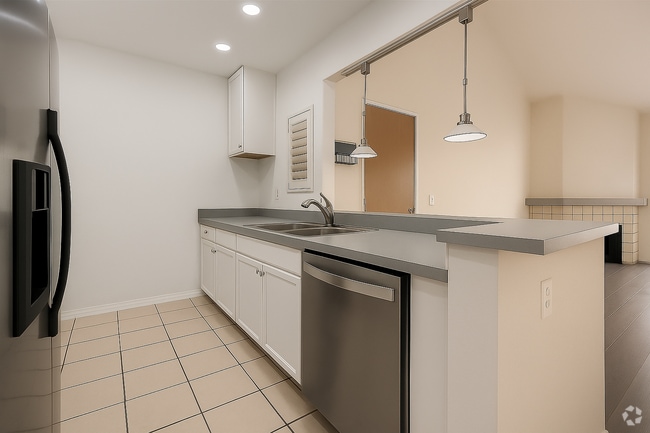Building Photo - 2920 Briarwood Rd Unit C-16 Rental