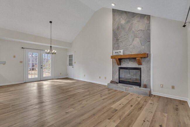 Photo - 78 Standing Rock Rd