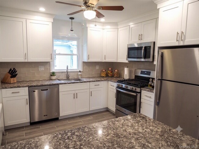 Photo - 177 Ashford Ave Unit 2