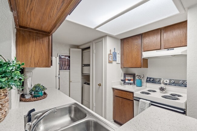 Photo - Pebblebrook Apartment Homes