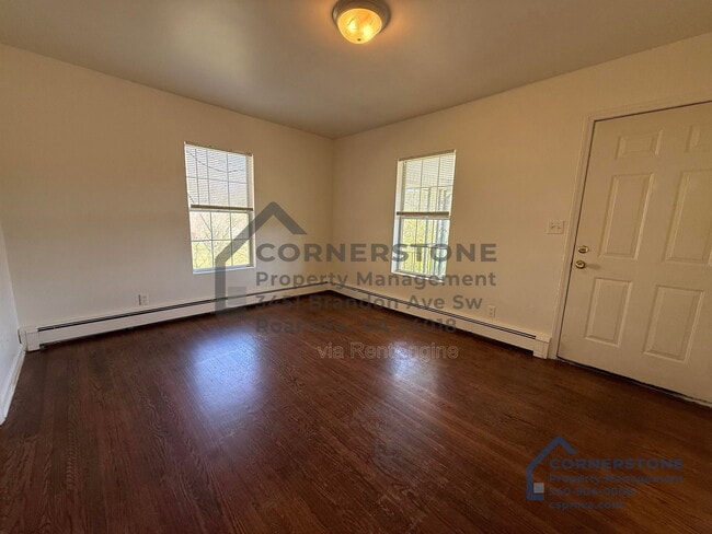 Photo - 4335 Yellow Mountain Rd Unit Apt 2