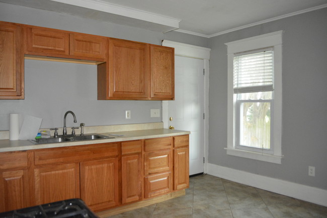 Kitchen - 100 Butler Ave Apartamentos Unidad 1