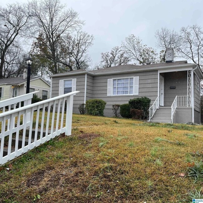 Building Photo - 4920 Ave I