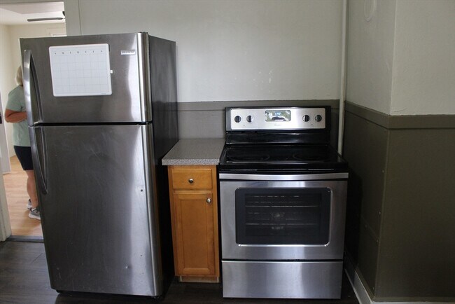 Photo - 2 Bruce Ave Unit 2