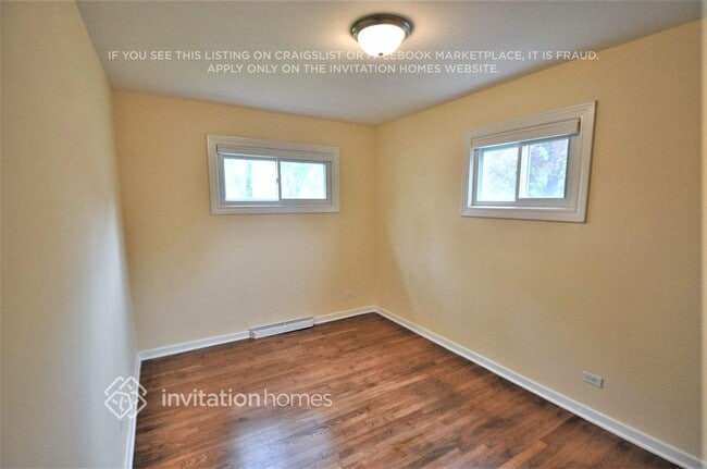 Photo - 368 N Biermann Ave