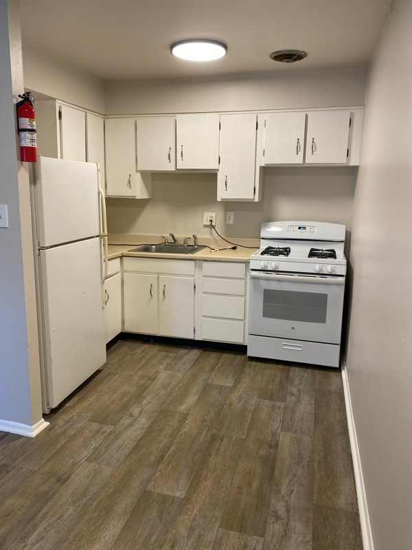 Photo - 1615 Bonwood Rd Unidad 2