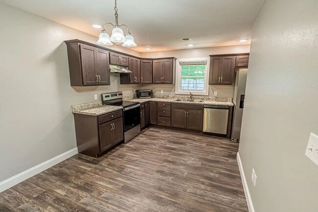 Photo - Eastern Eight- Bristol, VA- SFH Unidad 149 Leonard St