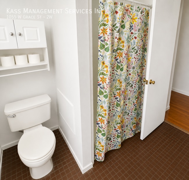 Photo - 1055 W Grace St Unidad 2W