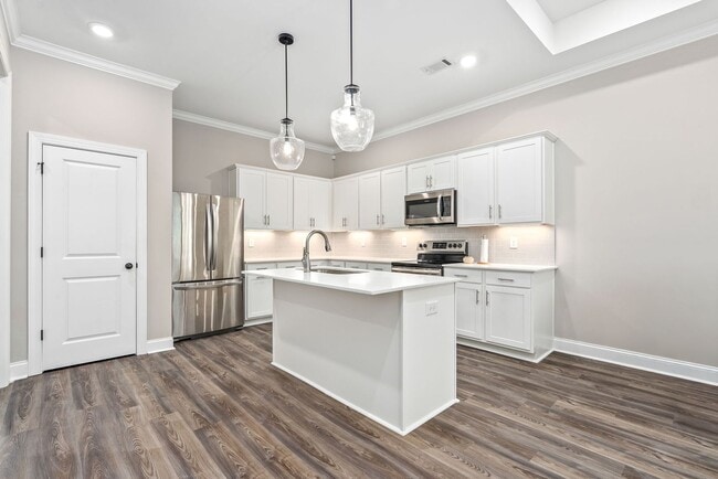 Photo - 520 Grey Oak Cir