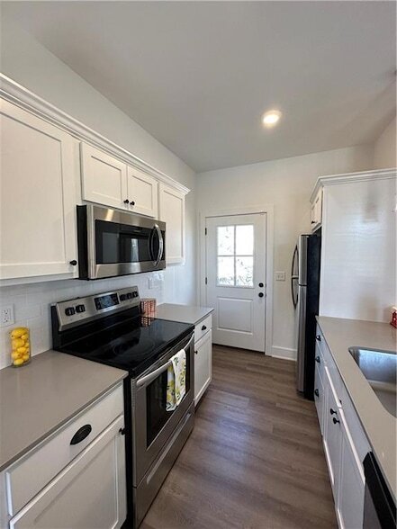 Photo - 851 S One Mile Rd