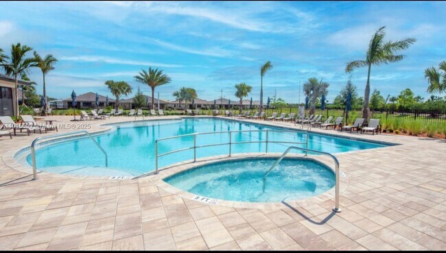 Photo - 4139 Silver Maple Wy