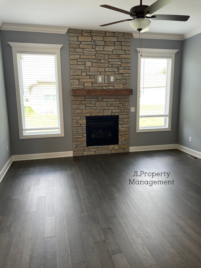 Photo - 15332 Jessica St