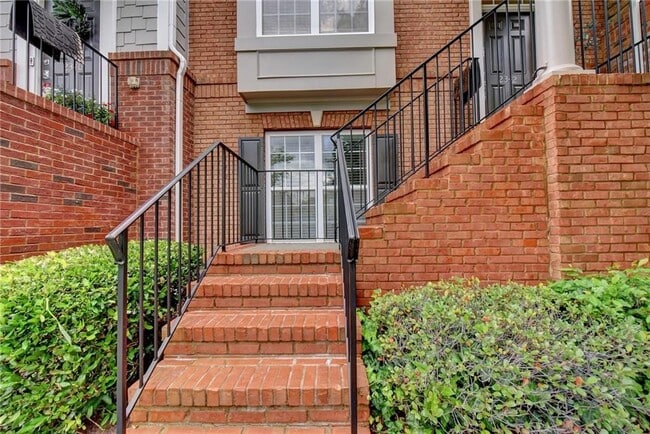 Photo - 2342 Limehurst Dr