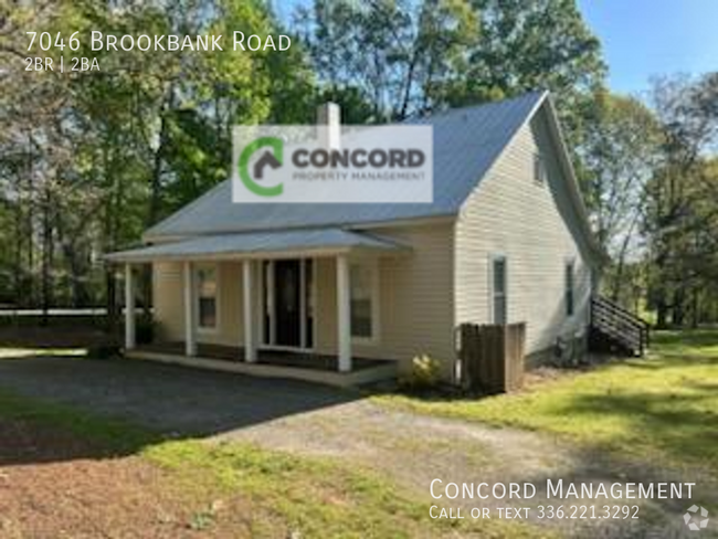 Building Photo - 7046 Brookbank Rd Rental