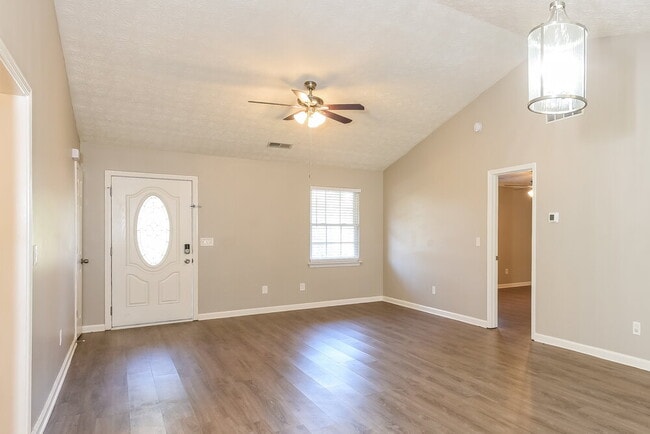 Photo - 110 Hunters Keep