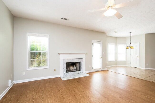 Photo - 3511 Cast Bend Way