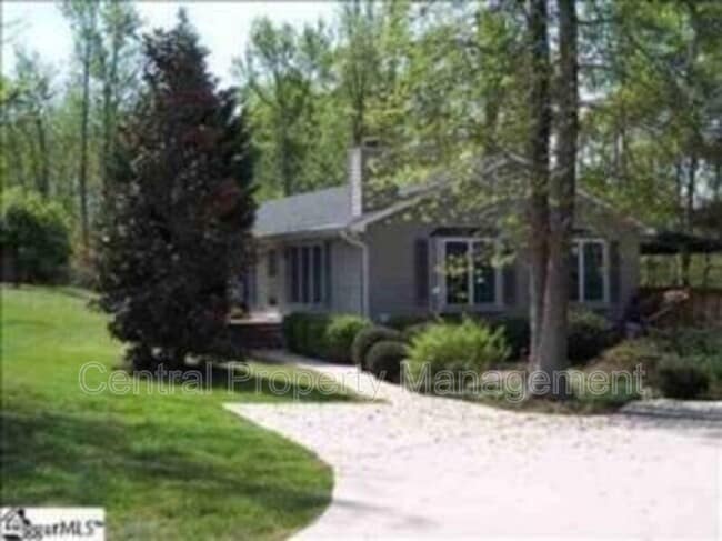 Photo - 119 Guy Cothran Rd