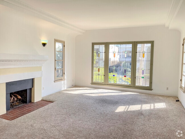 Building Photo - 1015 S Stanley Ave Unit 1015 Rental