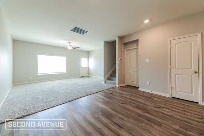 Photo - 8022 Big Timber Trail