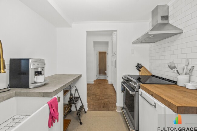 Photo - 2100 N Lincoln Park W Unit 11BN