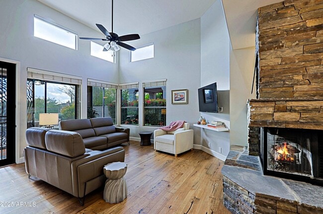 Photo - 6939 E Bramble Berry Ln